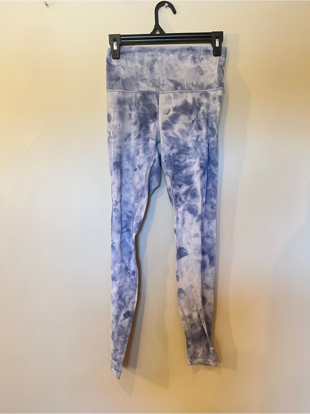 Lululemon Tie Dye High Rise Leggings Blue Purple Size 6 - Picture 2 of 7